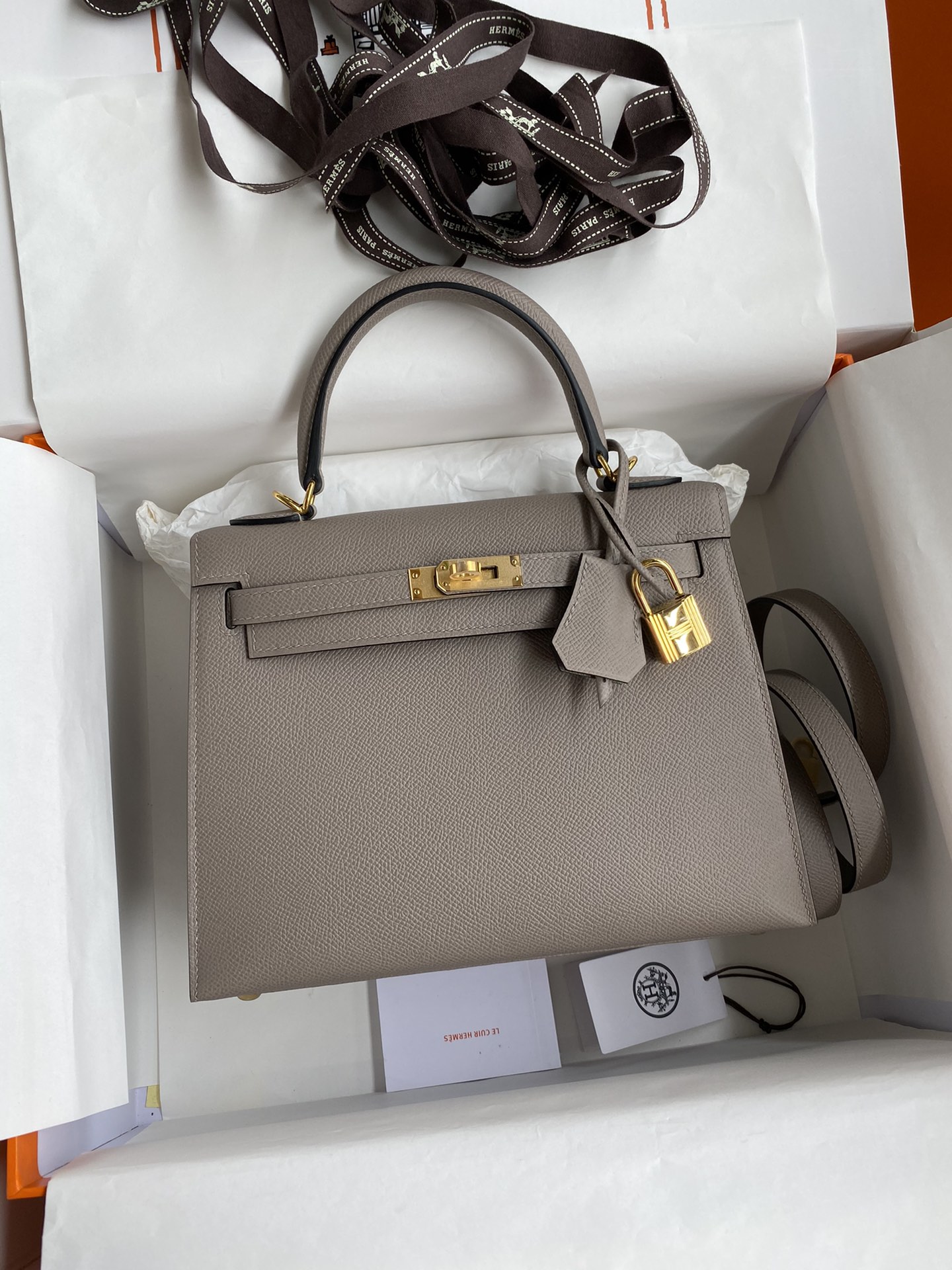 Hermes Kelly 25cm Handbag Shoulder Bag in Light Grey Epsom Leather